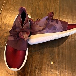 Adidas Trainers Hardly worn